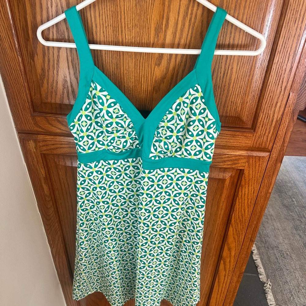 Patagonia Teal and White Women's dress - Picture 3 of 3